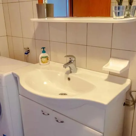 In - Istrien 36089 Apartment *