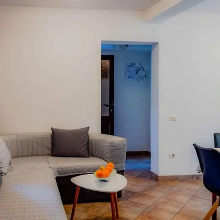 In - Istrien 36089 Apartment